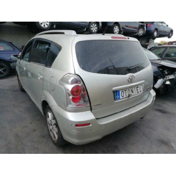 toyota corolla verso (r1) del año 2004