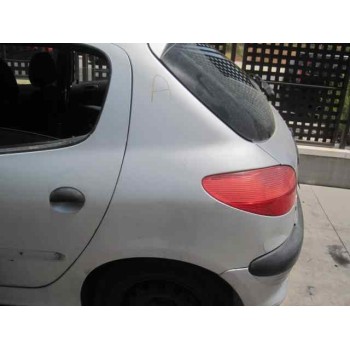 peugeot 206 berlina del año 2002