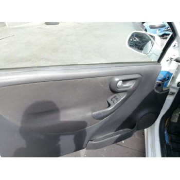 opel corsa c del año 2002