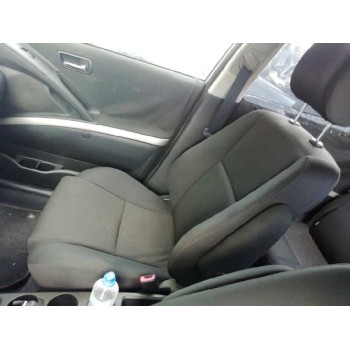 toyota corolla verso (r1) del año 2004