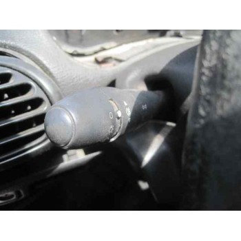 peugeot 206 berlina del año 2002