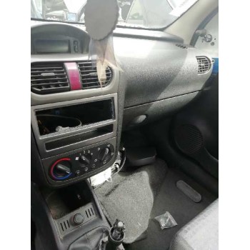 opel corsa c del año 2002