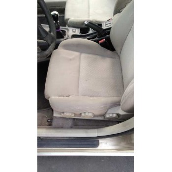 nissan primera berlina (p12) del año 2003