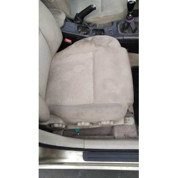 nissan primera berlina (p12) del año 2003