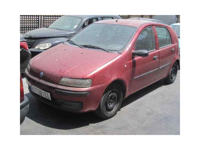 FIAT PUNTO BERLINA (188)