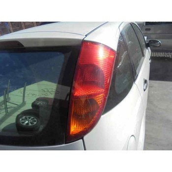 ford focus berlina (cak) del año 2004