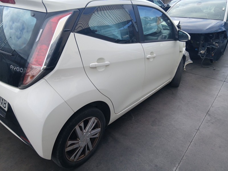 TOYOTA AYGO (_B4_)
