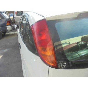 ford focus berlina (cak) del año 2004