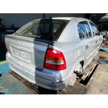 opel astra g berlina del año 1999