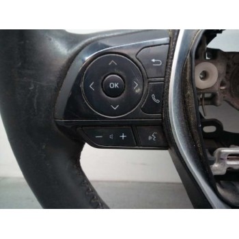 Recambio de volante para toyota corolla (e18) referencia OEM IAM 451000Z340 CON MANDOS 