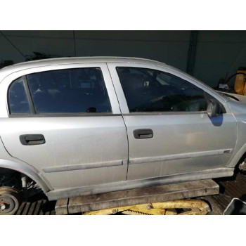 opel astra g berlina del año 1999