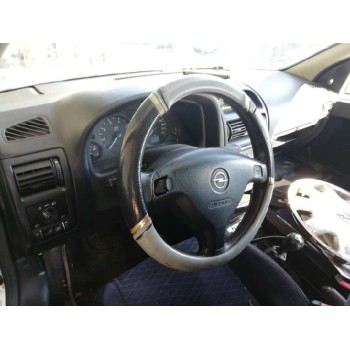 opel astra g berlina del año 1999