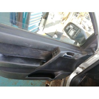 opel astra g berlina del año 1999