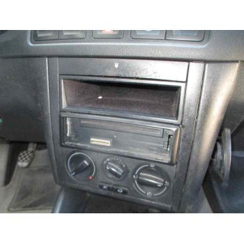 volkswagen golf iv berlina (1j1) del año 1999