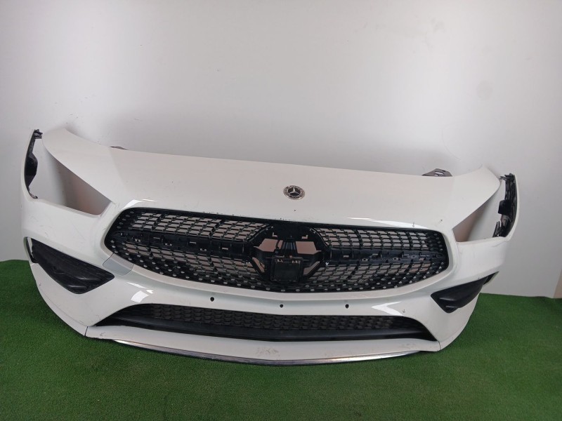 Recambio de paragolpes delantero para mercedes-benz cla (c118) cla 200 d 4-matic (118.313) referencia OEM IAM A1188801701  