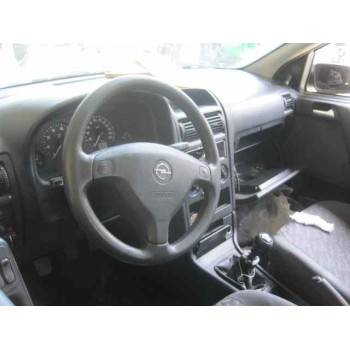 opel astra g berlina del año 2002