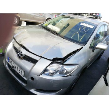 toyota auris del año 2007