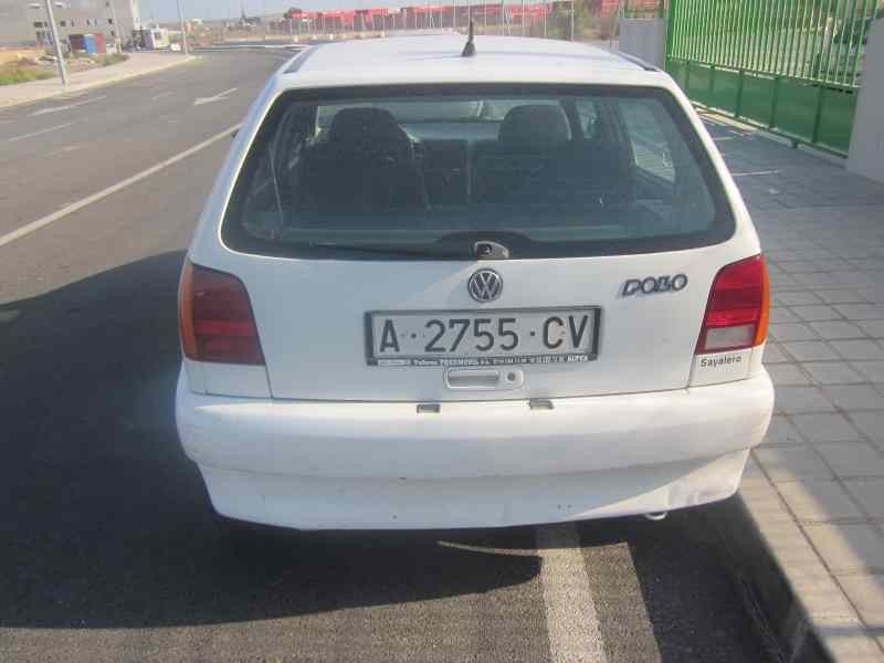 volkswagen polo berlina (6n1) del año 1995