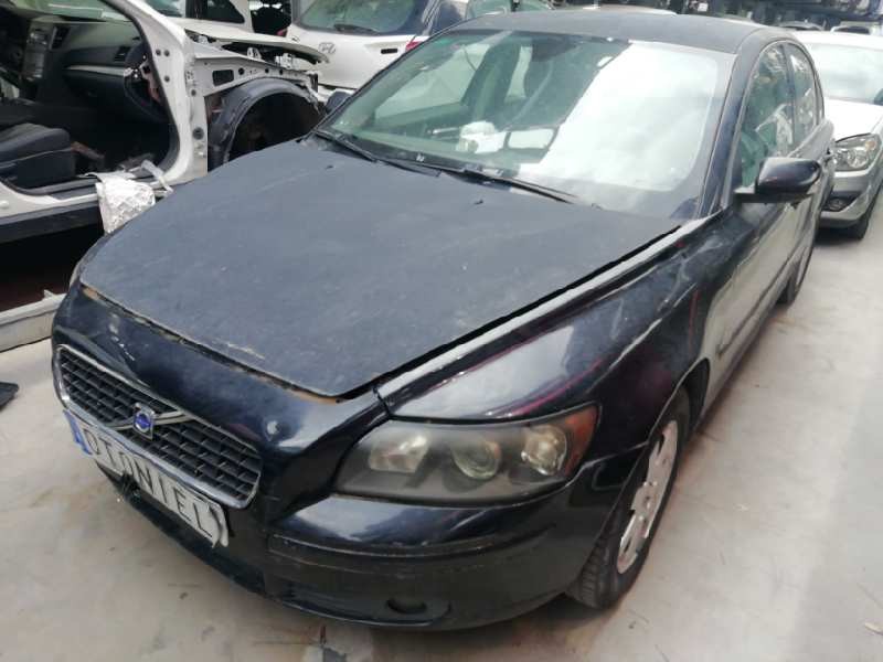 VOLVO S40 BERLINA