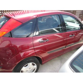 ford focus berlina (cak) del año 2003