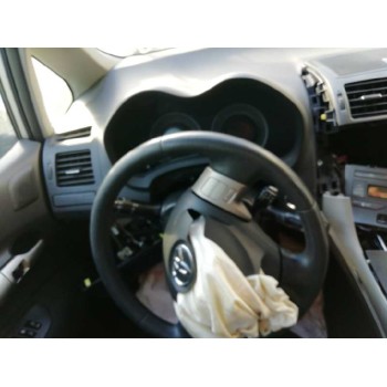 toyota auris del año 2007