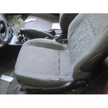 opel astra g berlina del año 2002