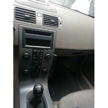 volvo s40 berlina del año 2005