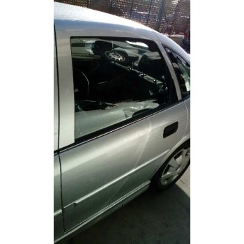 opel vectra b berlina del año 1999