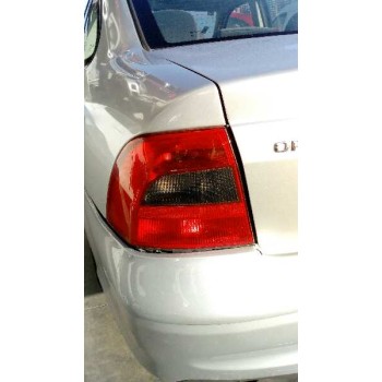 opel vectra b berlina del año 1999