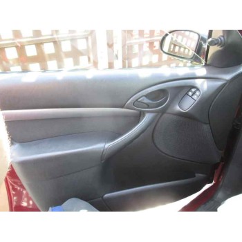 ford focus berlina (cak) del año 2003