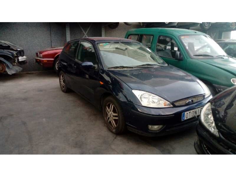 ford focus berlina (cak) del año 2003