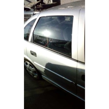 opel vectra b berlina del año 1999