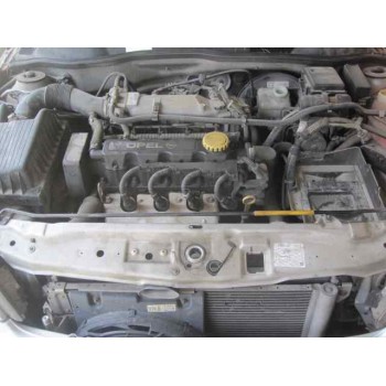 opel astra g berlina del año 2002