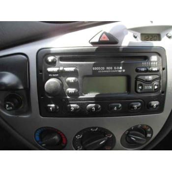 ford focus berlina (cak) del año 2003