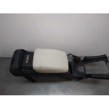 Recambio de apoyabrazos central para saab 9-3 sport hatch aero referencia OEM IAM 307039  