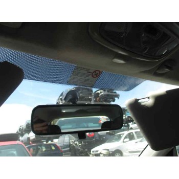 ford focus berlina (cak) del año 2003