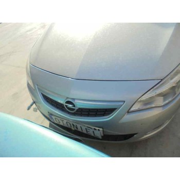 opel astra j lim. del año 2011