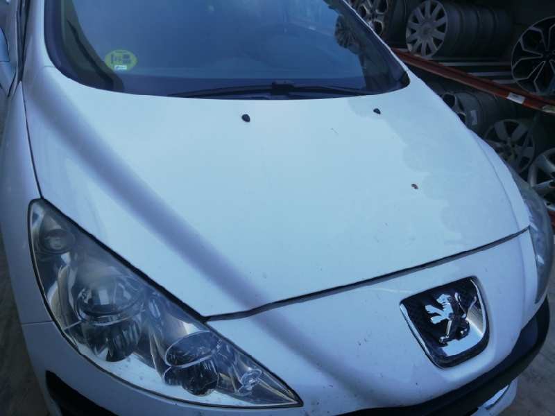 Recambio de capot para peugeot 308 confort referencia OEM IAM 7901P6 BLANCO 