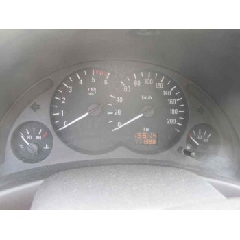 opel corsa c del año 2004