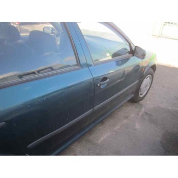 skoda octavia berlina (1u2) del año 1999