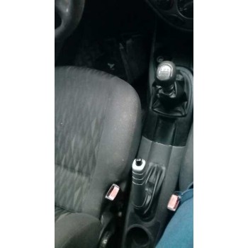 ford focus berlina (cak) del año 2003