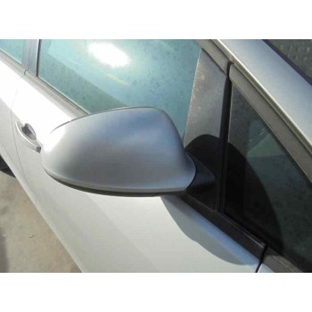 opel astra j lim. del año 2011