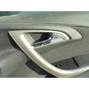 opel astra j lim. del año 2011