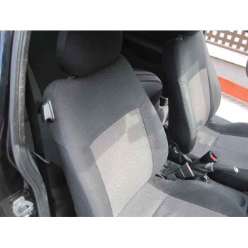 opel corsa c del año 2004