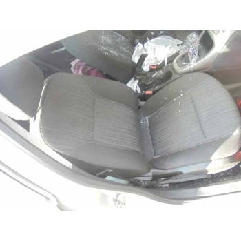 opel astra j lim. del año 2011