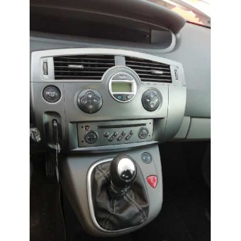 renault scenic ii del año 2006