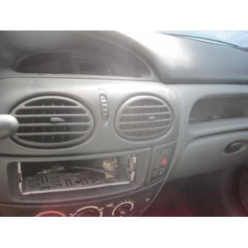 renault megane i berlina hatchback (ba0) del año 1997