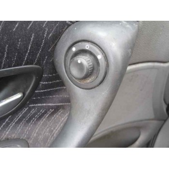 renault laguna ii (bg0) del año 2002