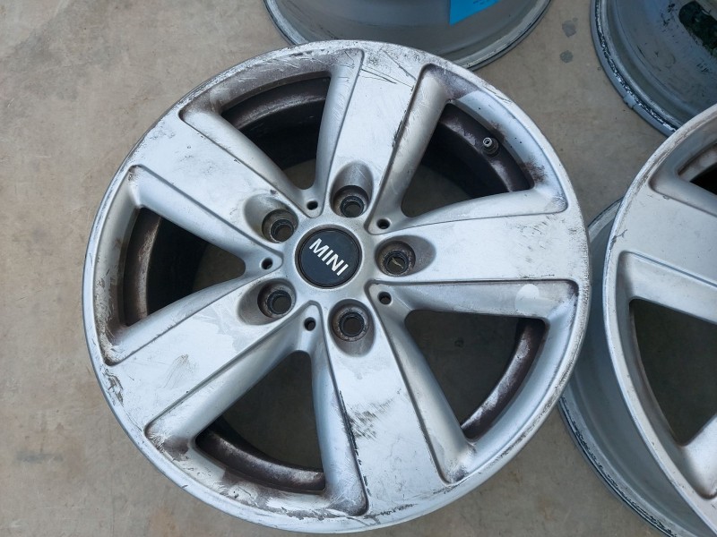 Recambio de llanta para mini mini countryman (r60) one d referencia OEM IAM 6 1/2JX16 H2 IS46 9811729 16 PULGADAS X4