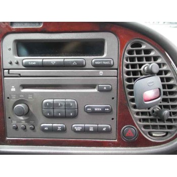 saab 9-3 berlina del año 2001